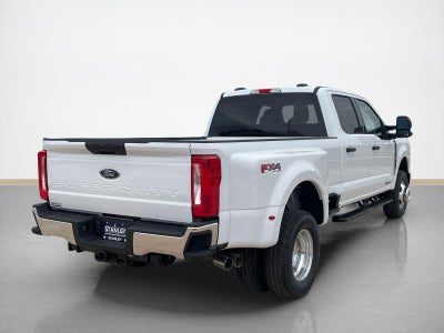 2026 Ford Super Duty F-350 DRW XLT