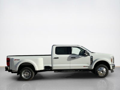 2026 Ford Super Duty F-450 DRW XLT