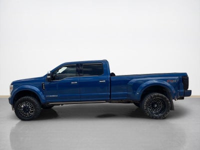 2022 Ford Super Duty F-450 DRW Platinum
