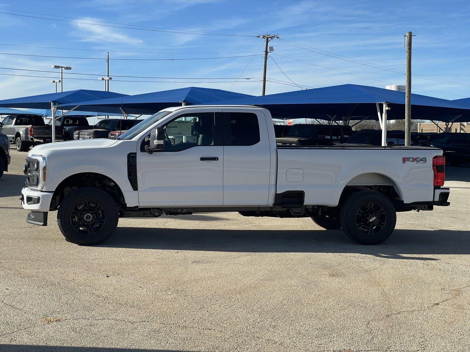 2026 Ford Super Duty F-350 SRW XL