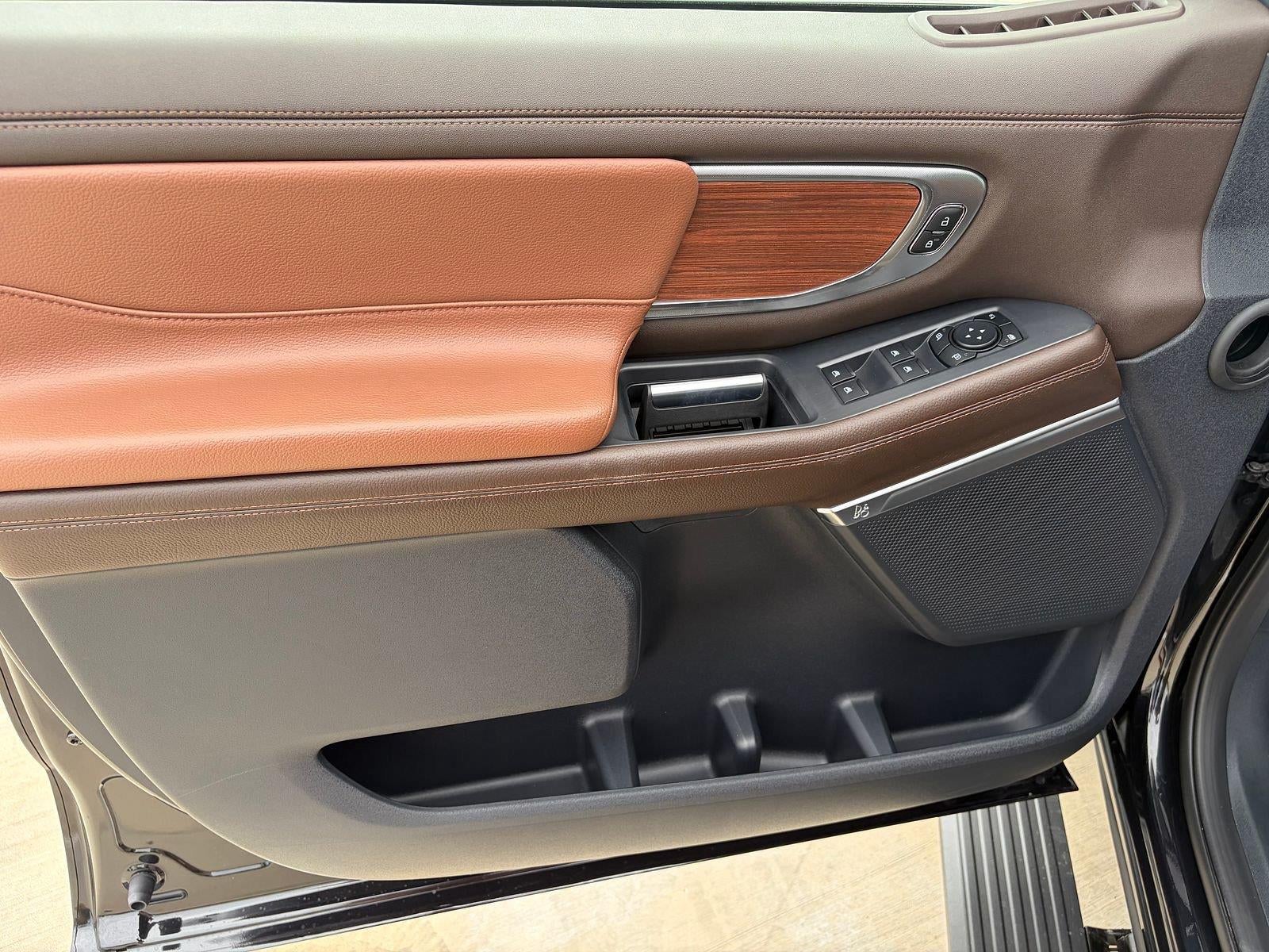 2027 Ford Expedition King Ranch®