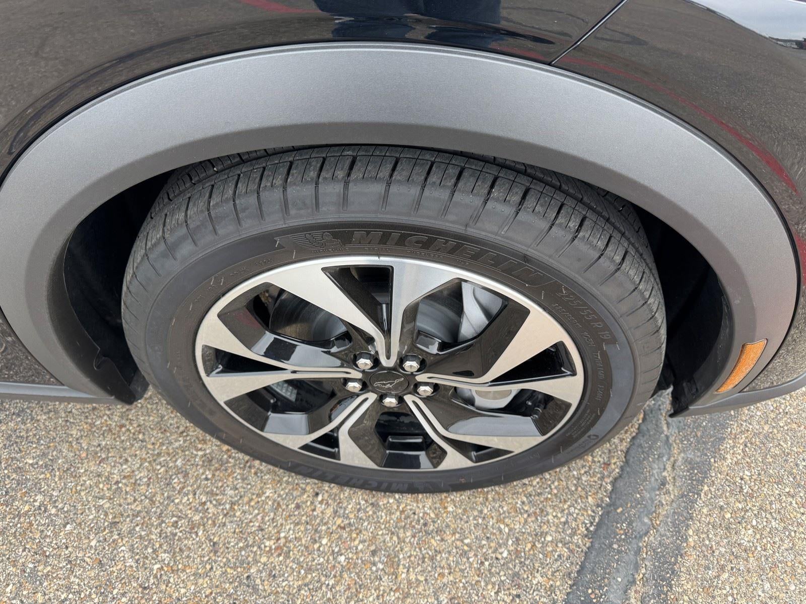 2025 Ford Mustang Mach-E Select