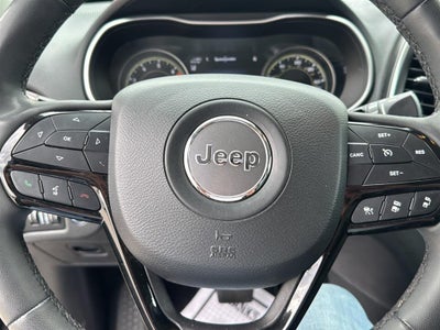 2023 Jeep Cherokee Altitude Lux