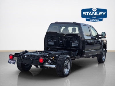 2027 Ford Super Duty F-350 Srw XLT