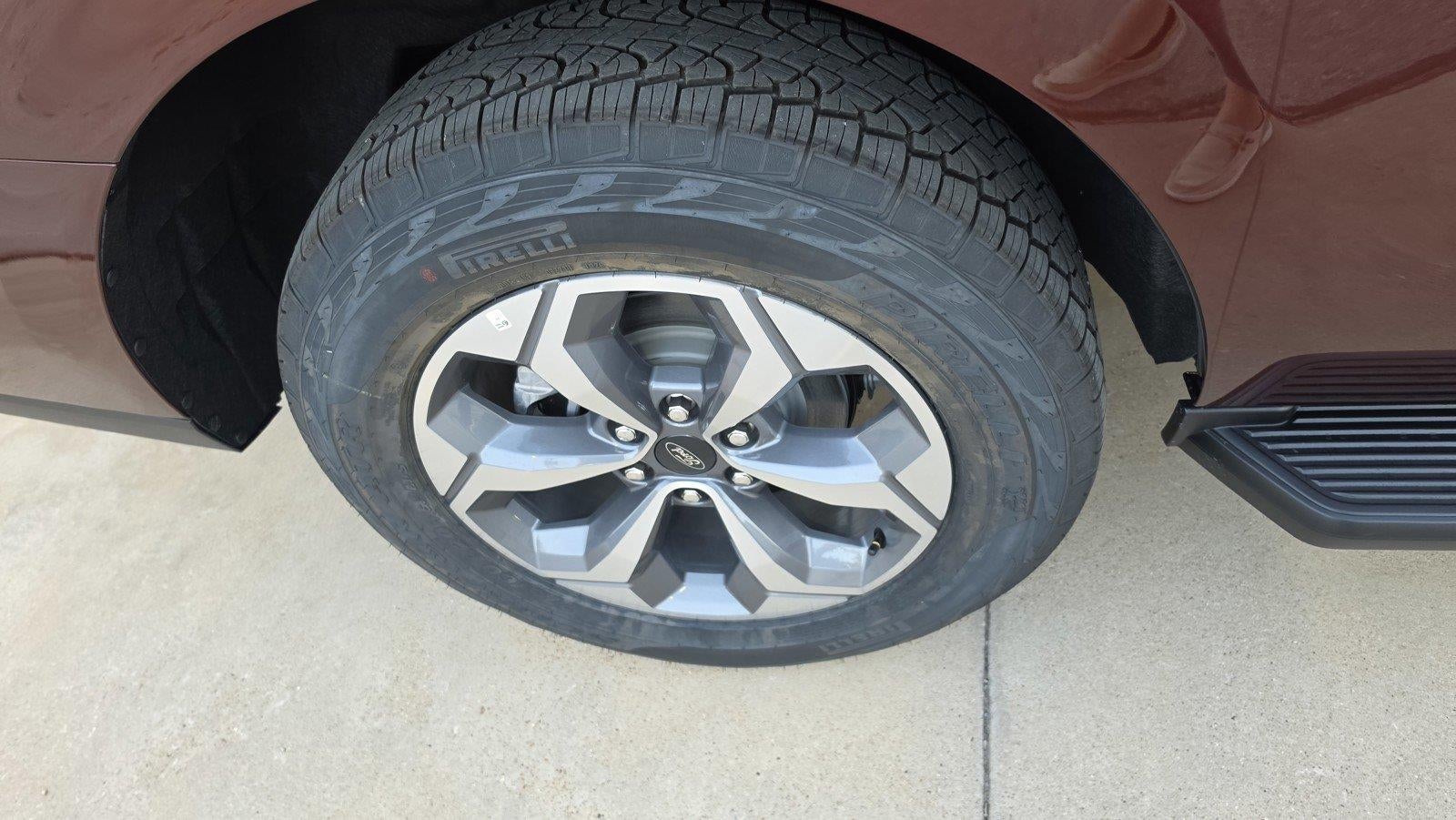 2027 Ford Expedition Active
