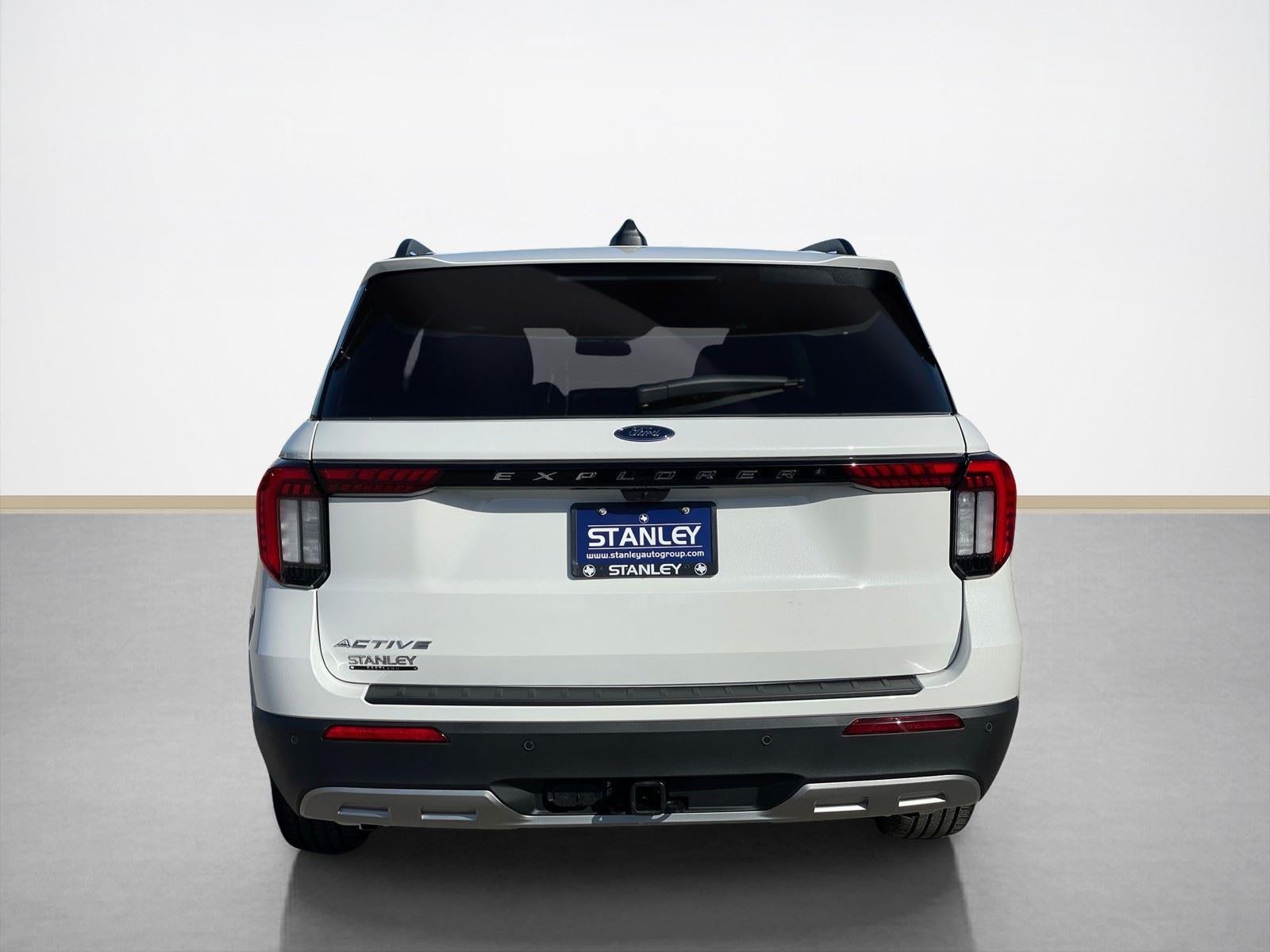 2026 Ford Explorer Active w/100A Pkg