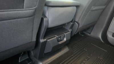 2027 Ford Super Duty F-250 SRW XLT