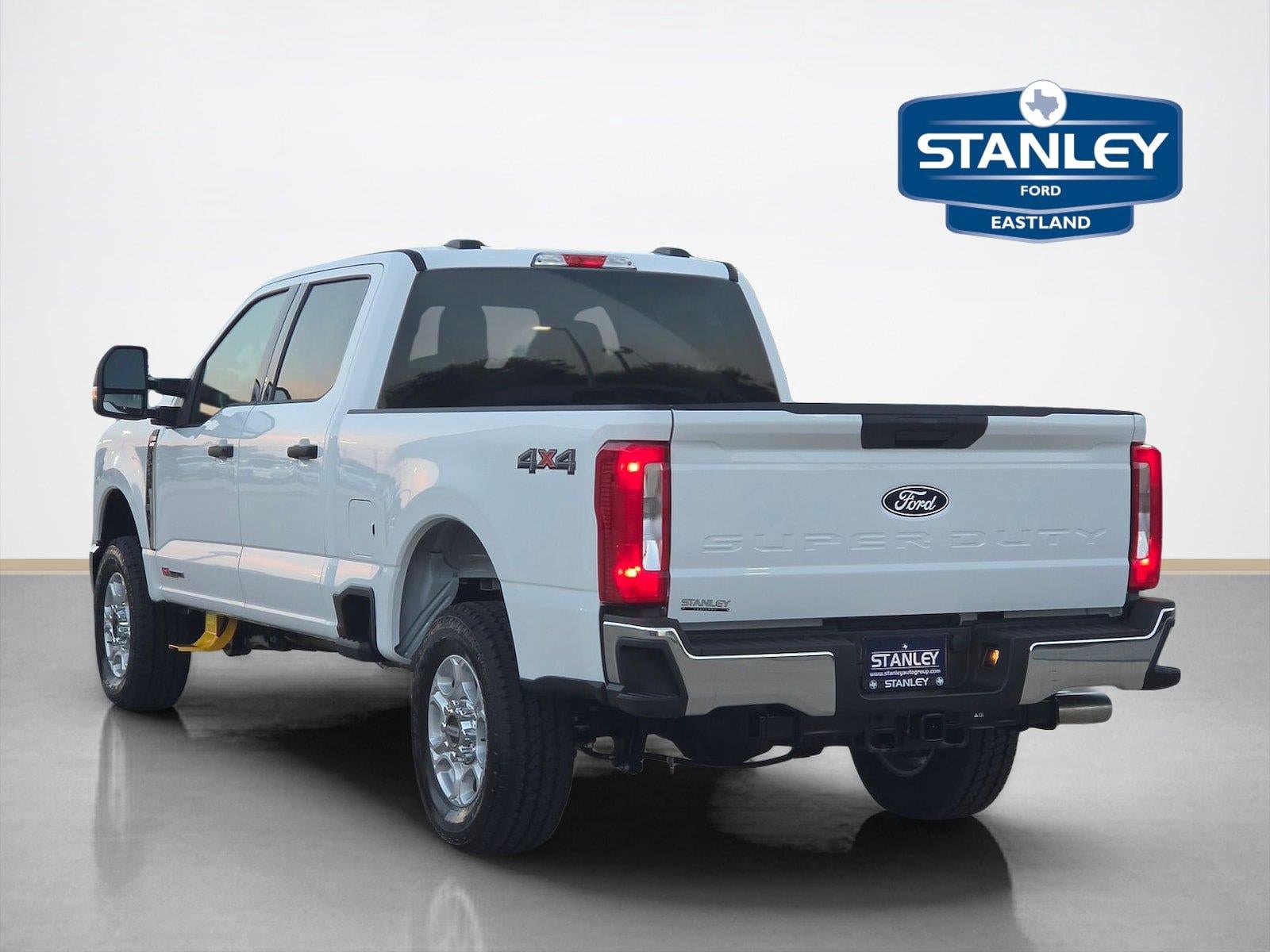 2027 Ford Super Duty F-250 SRW XLT