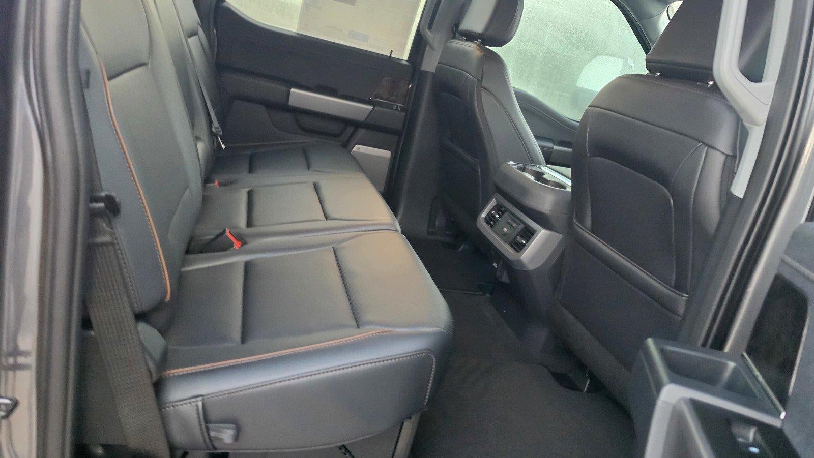 2027 Ford Super Duty F-250 SRW LARIAT