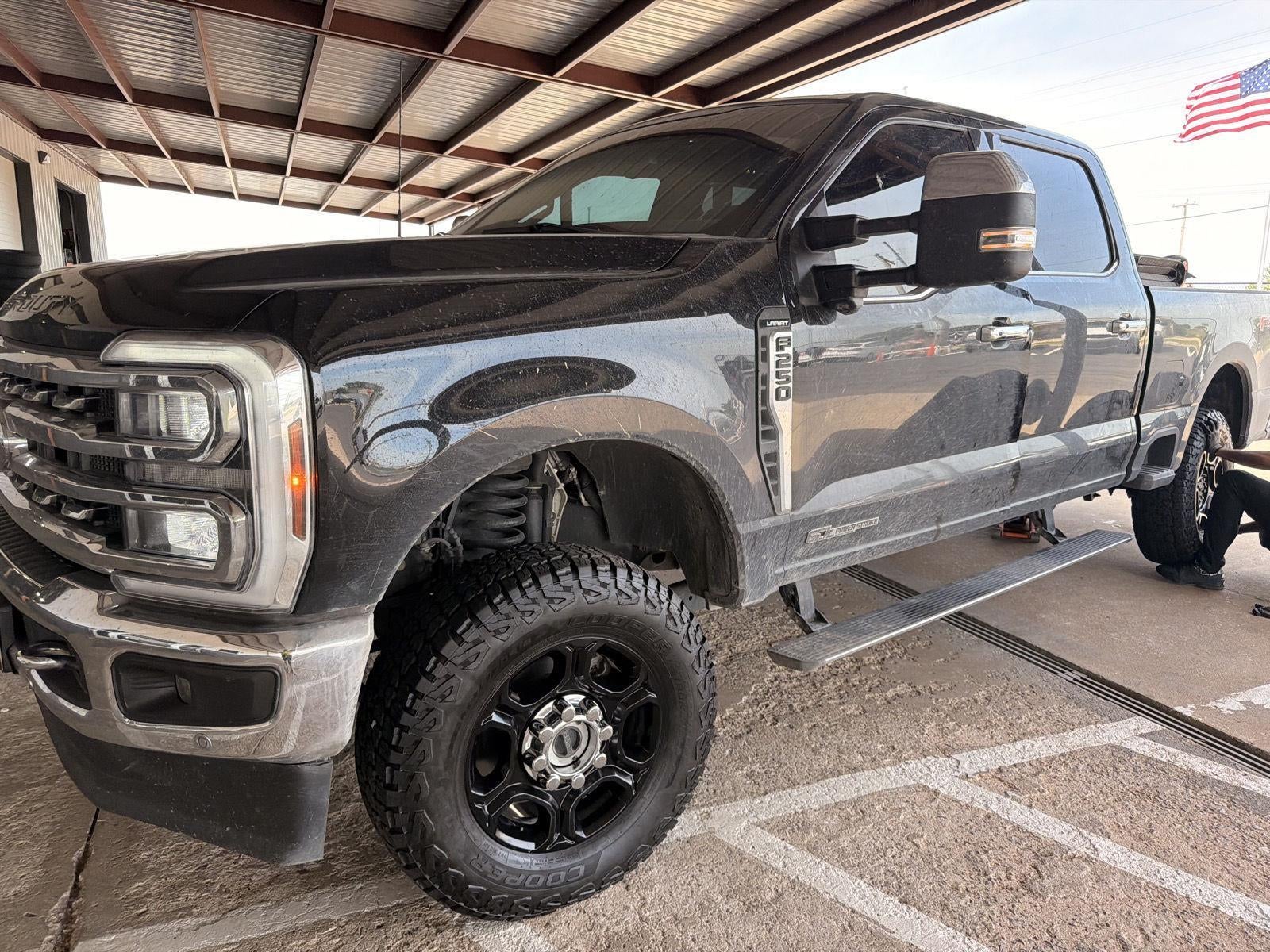 2024 Ford Super Duty F-250 SRW LARIAT