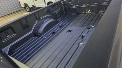 2027 Ford Super Duty F-350 SRW LARIAT