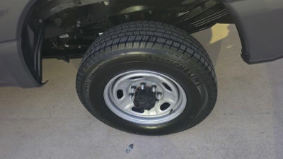 2027 Ford Super Duty F-350 SRW LARIAT