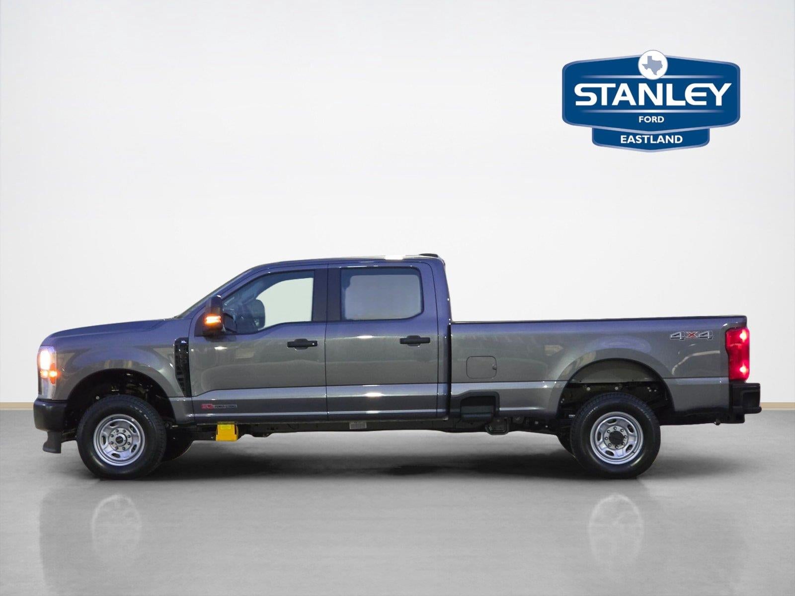2027 Ford Super Duty F-350 SRW LARIAT