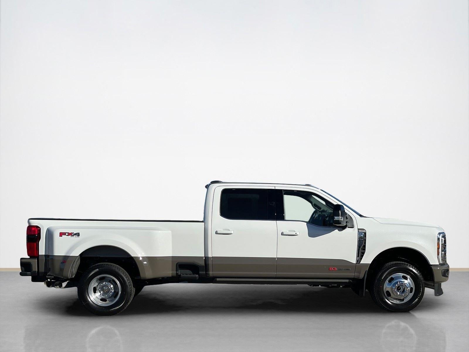 2026 Ford Super Duty F-350 DRW King Ranch