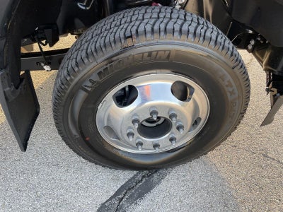 2026 Ford Super Duty F-350 DRW Platinum