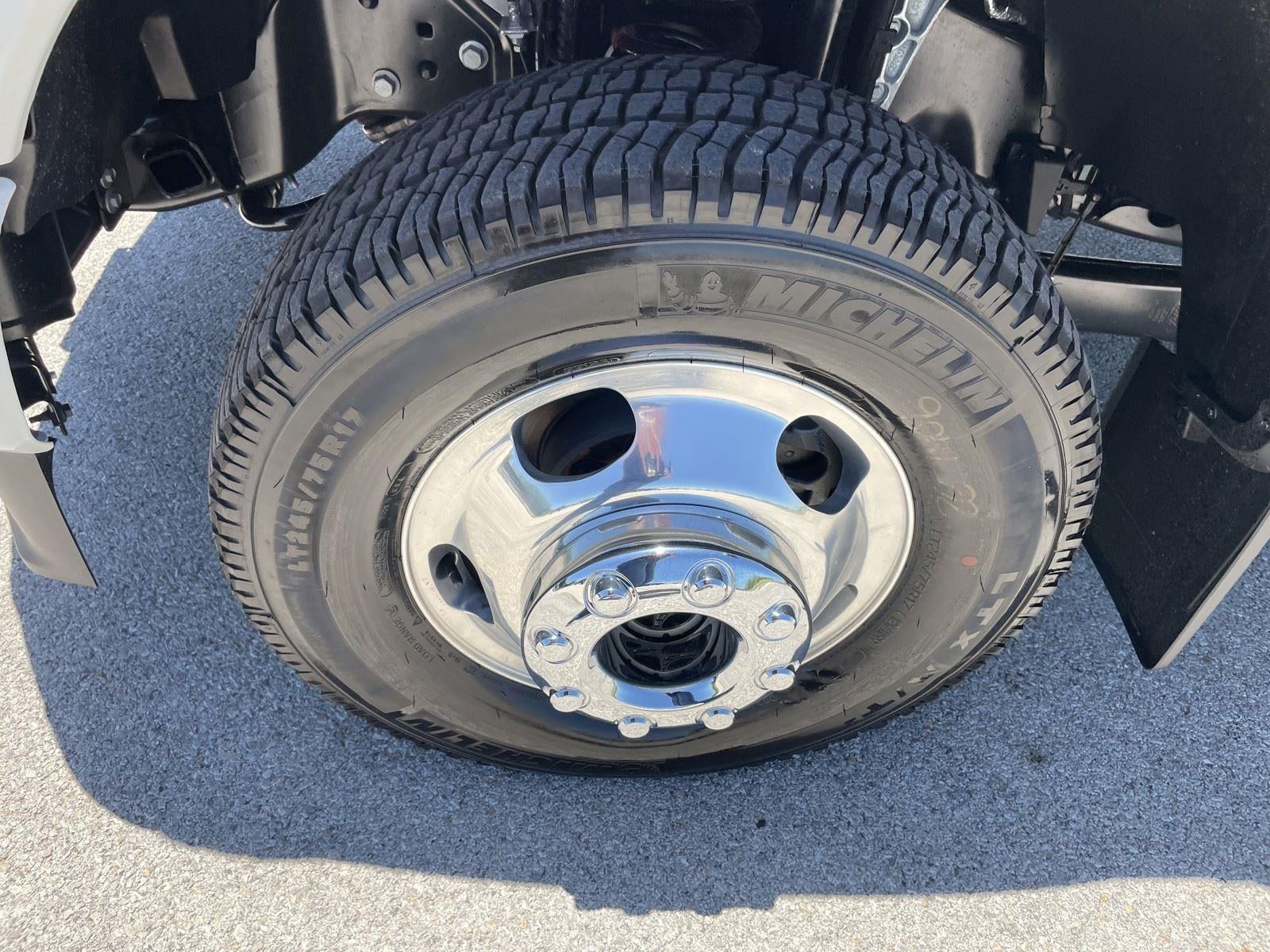 2026 Ford Super Duty F-350 DRW Platinum