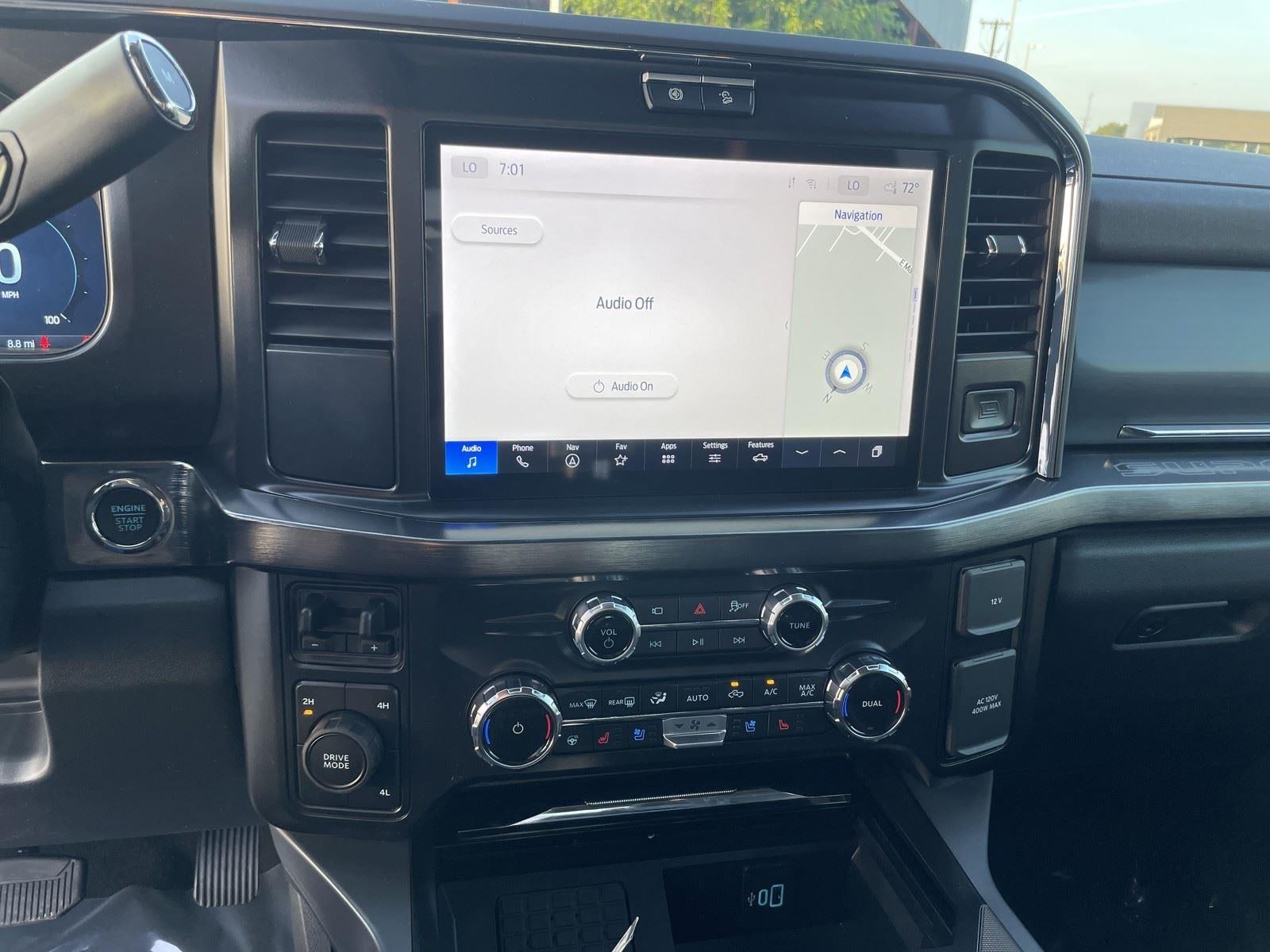 2026 Ford Super Duty F-350 DRW LARIAT
