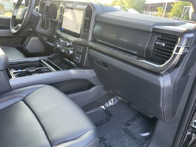 2026 Ford Super Duty F-350 DRW LARIAT