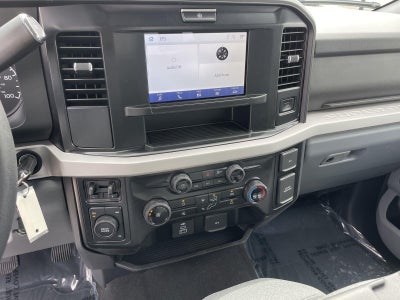 2026 Ford Super Duty F-350 DRW XLT