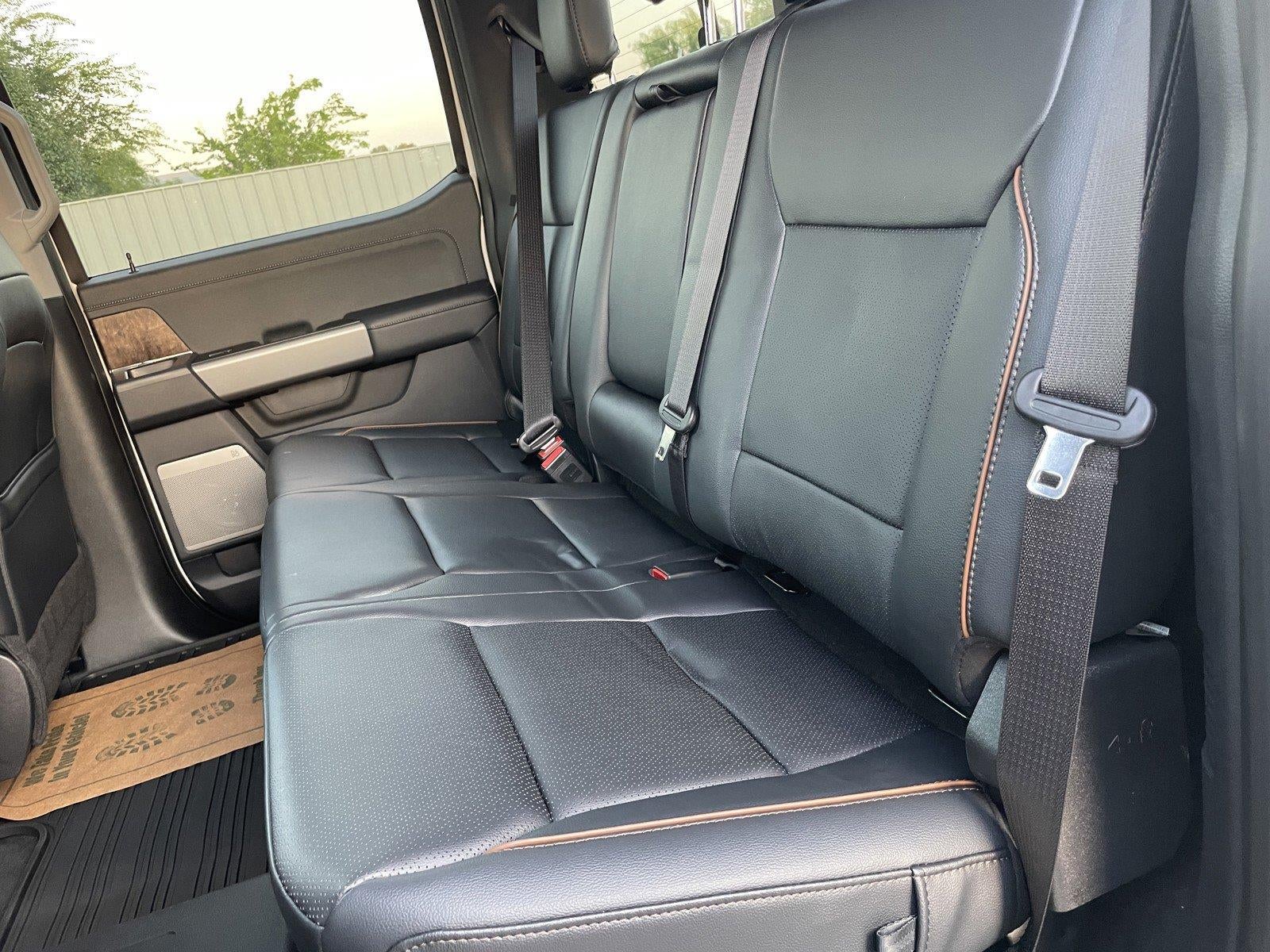 2026 Ford Super Duty F-450 Drw LARIAT