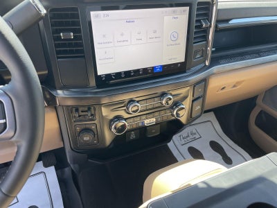 2026 Ford Super Duty F-450 DRW LARIAT