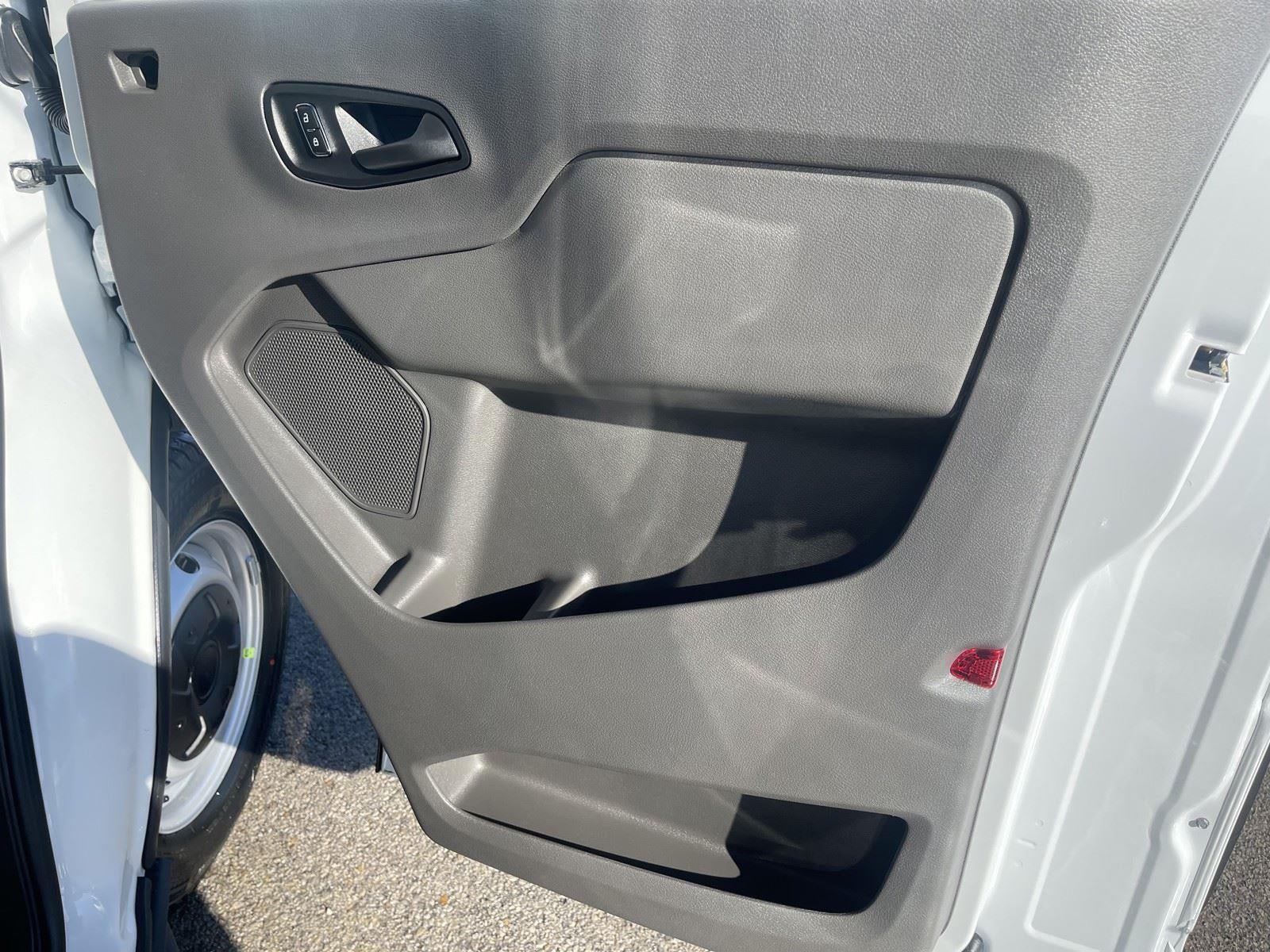 2026 Ford Transit Cargo Van T-250 148 MED RF 9150 GV