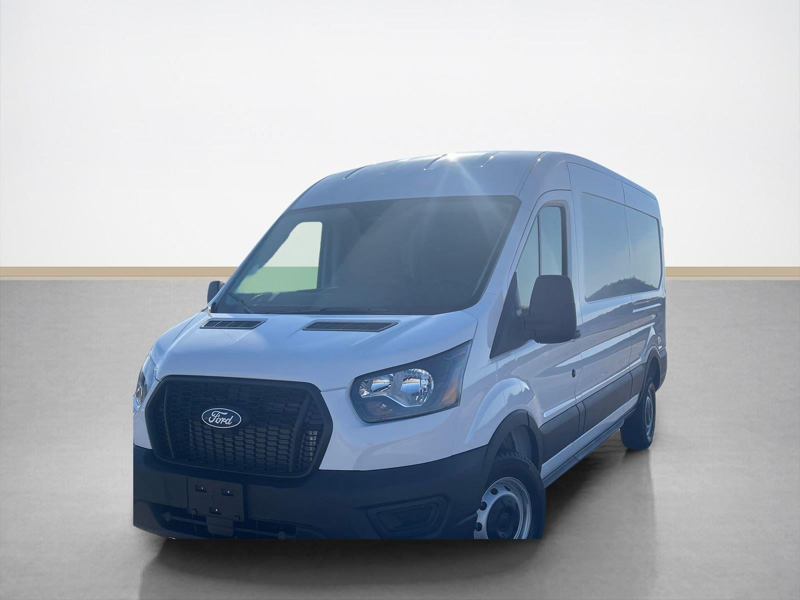 2026 Ford Transit Cargo Van T-250 148 MED RF 9150 GV