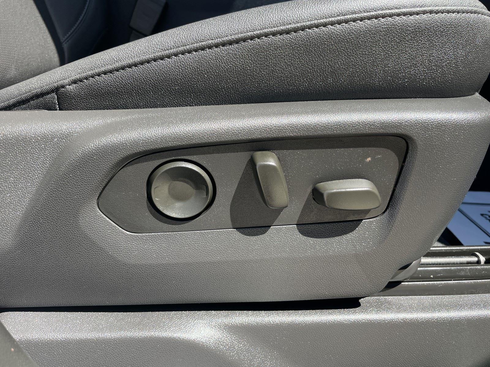 2025 Chevrolet Silverado 3500HD LTZ