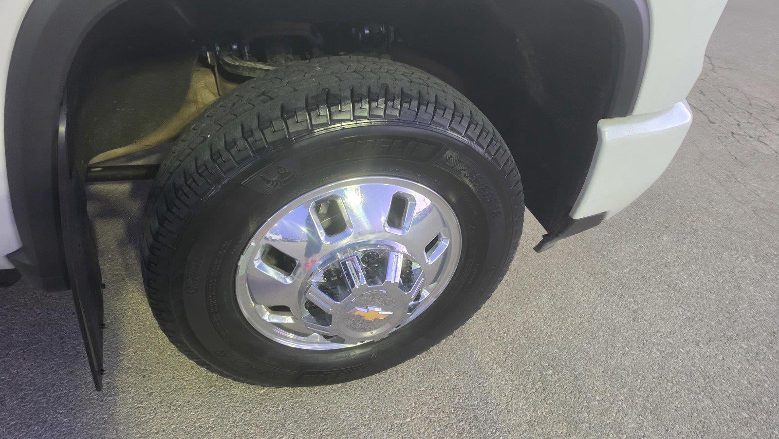 2025 Chevrolet Silverado 3500HD High Country