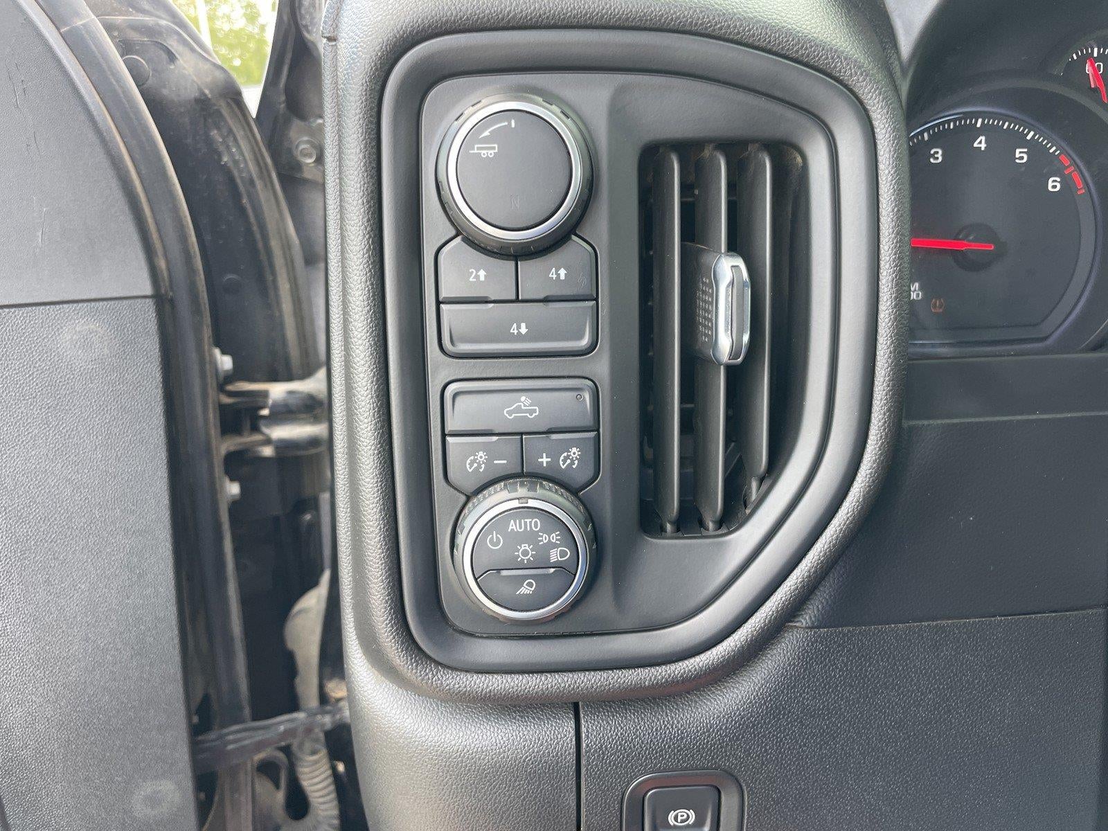 2021 Chevrolet Silverado 2500Hd Custom