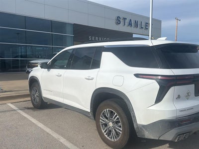 2026 Chevrolet Traverse FWD LT