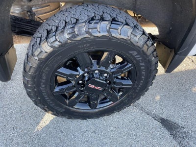 2024 GMC Sierra 2500HD AT4