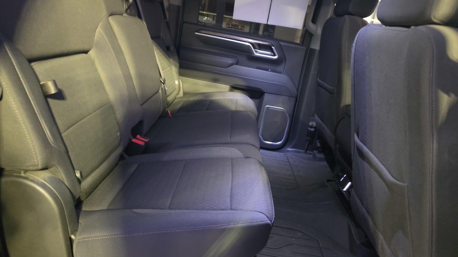 2025 GMC Sierra 3500HD SLE