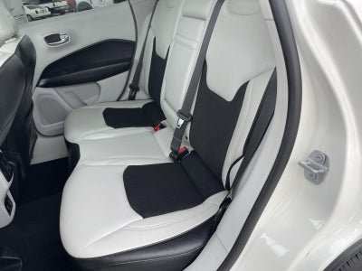 2018 Jeep Compass Latitude w/Sun/Wheel Pkg