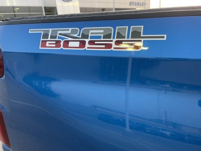 2023 Chevrolet Silverado 1500 Custom Trail Boss