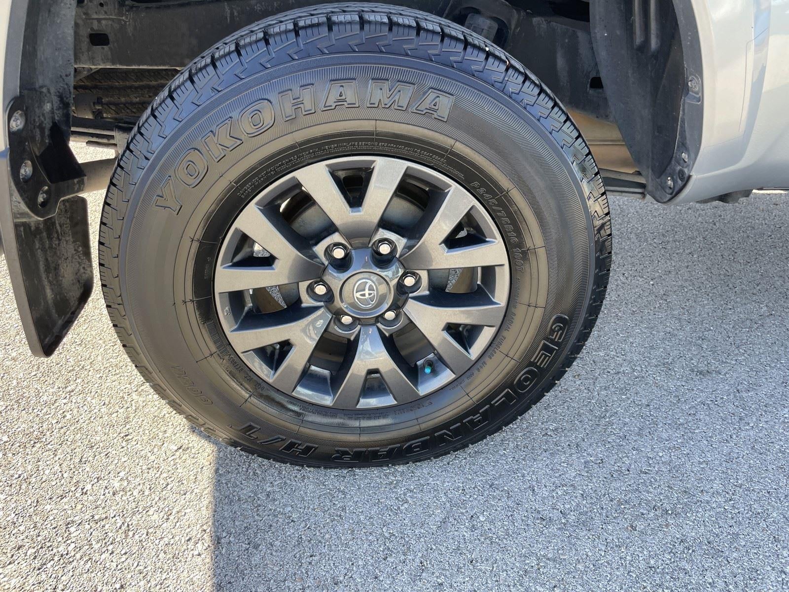 2022 Toyota Tacoma SR5