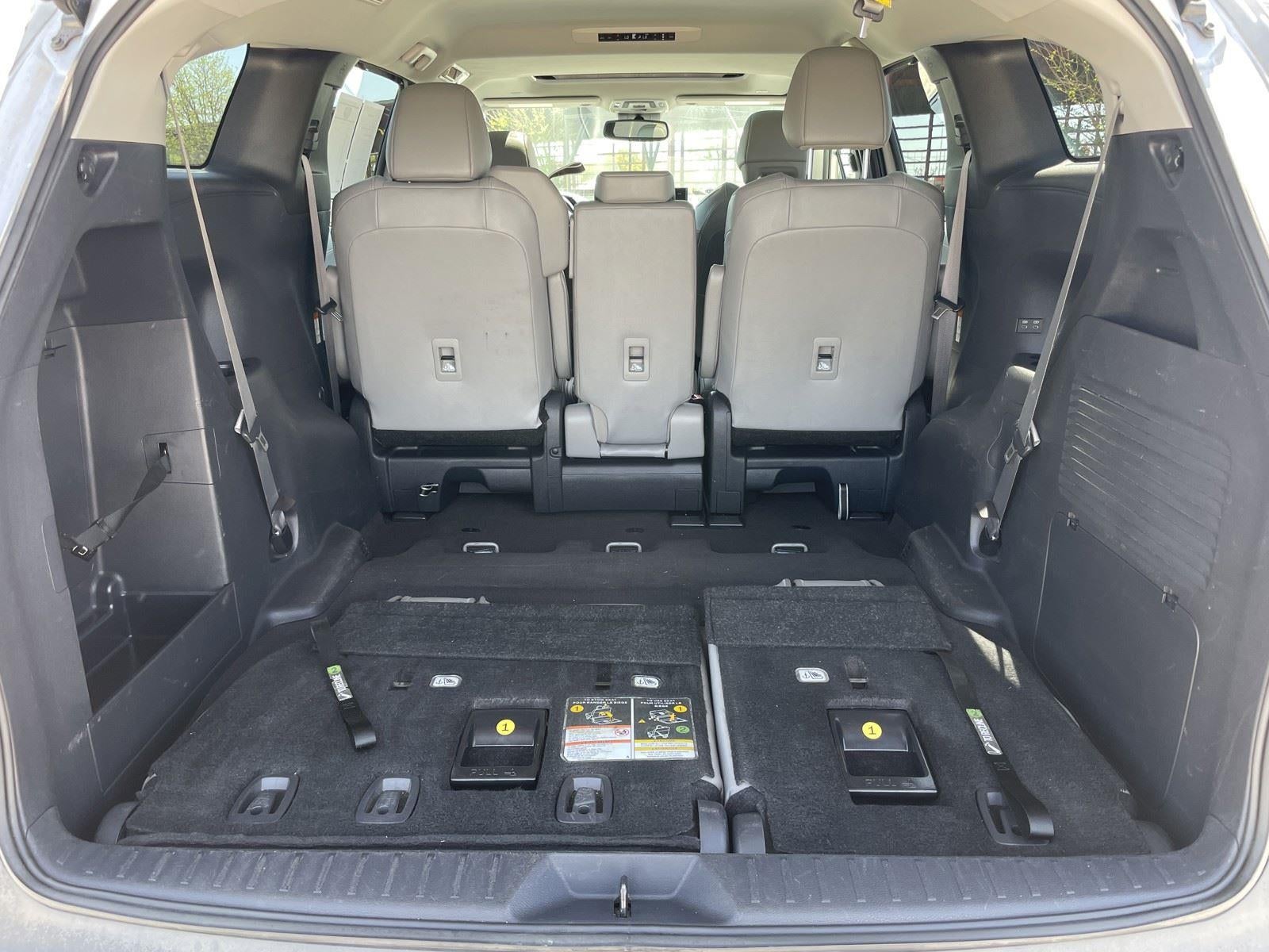 2025 Toyota Sienna XLE