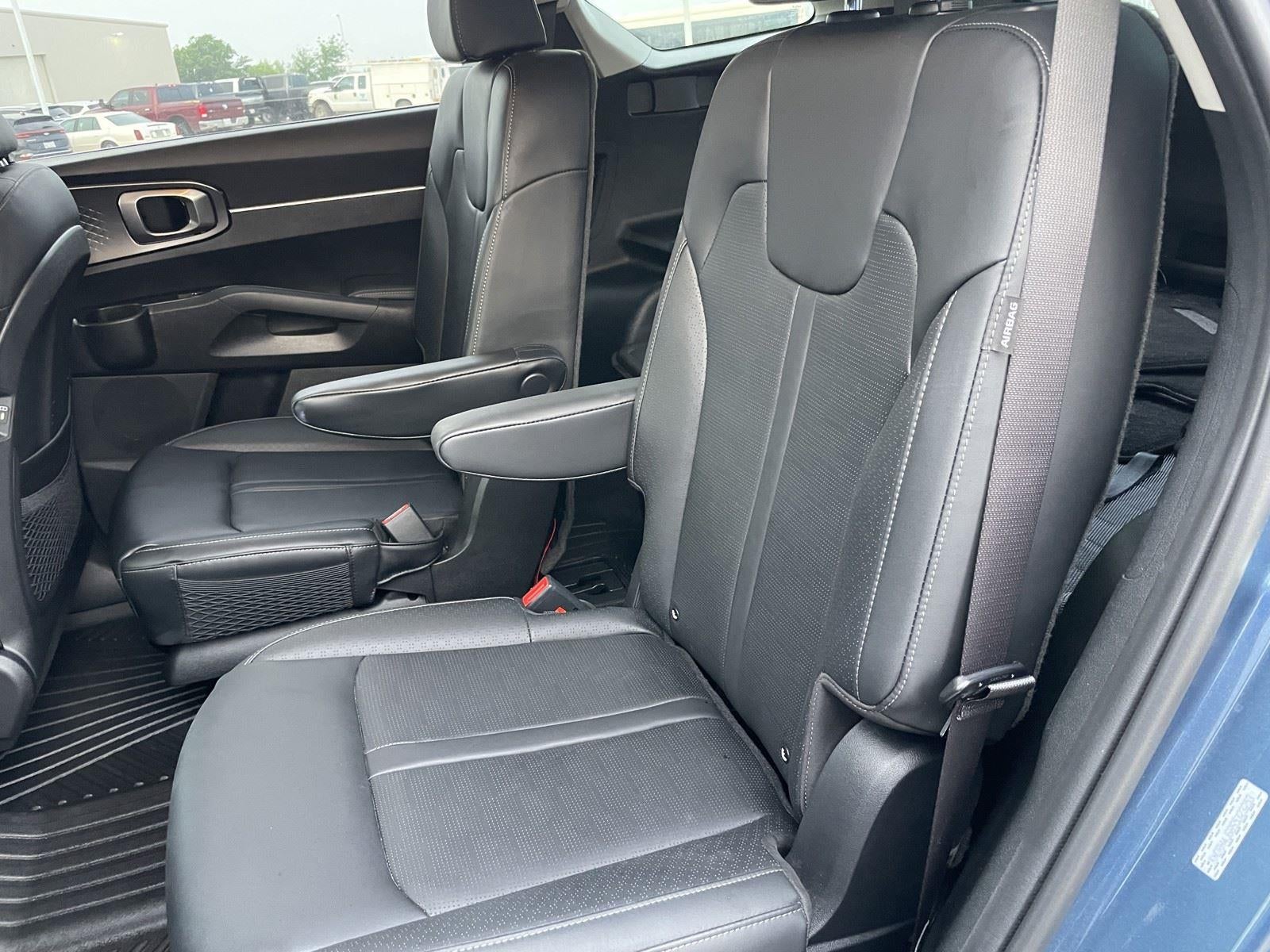 2025 Kia Sorento Hybrid EX