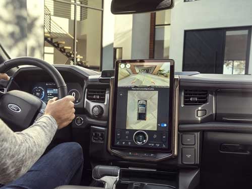2023 Ford F-150 Lightning Touchscreen